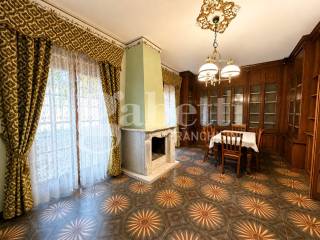 Salone