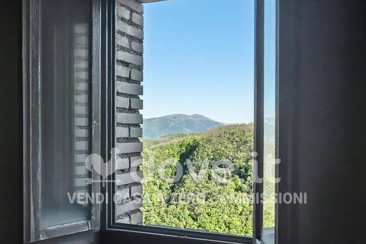 Appartamento in vendita a Campello sul Clitunno