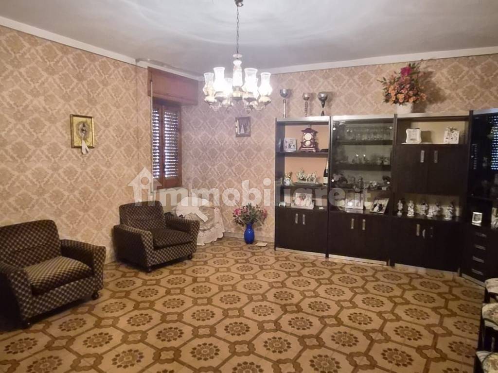 Salone
