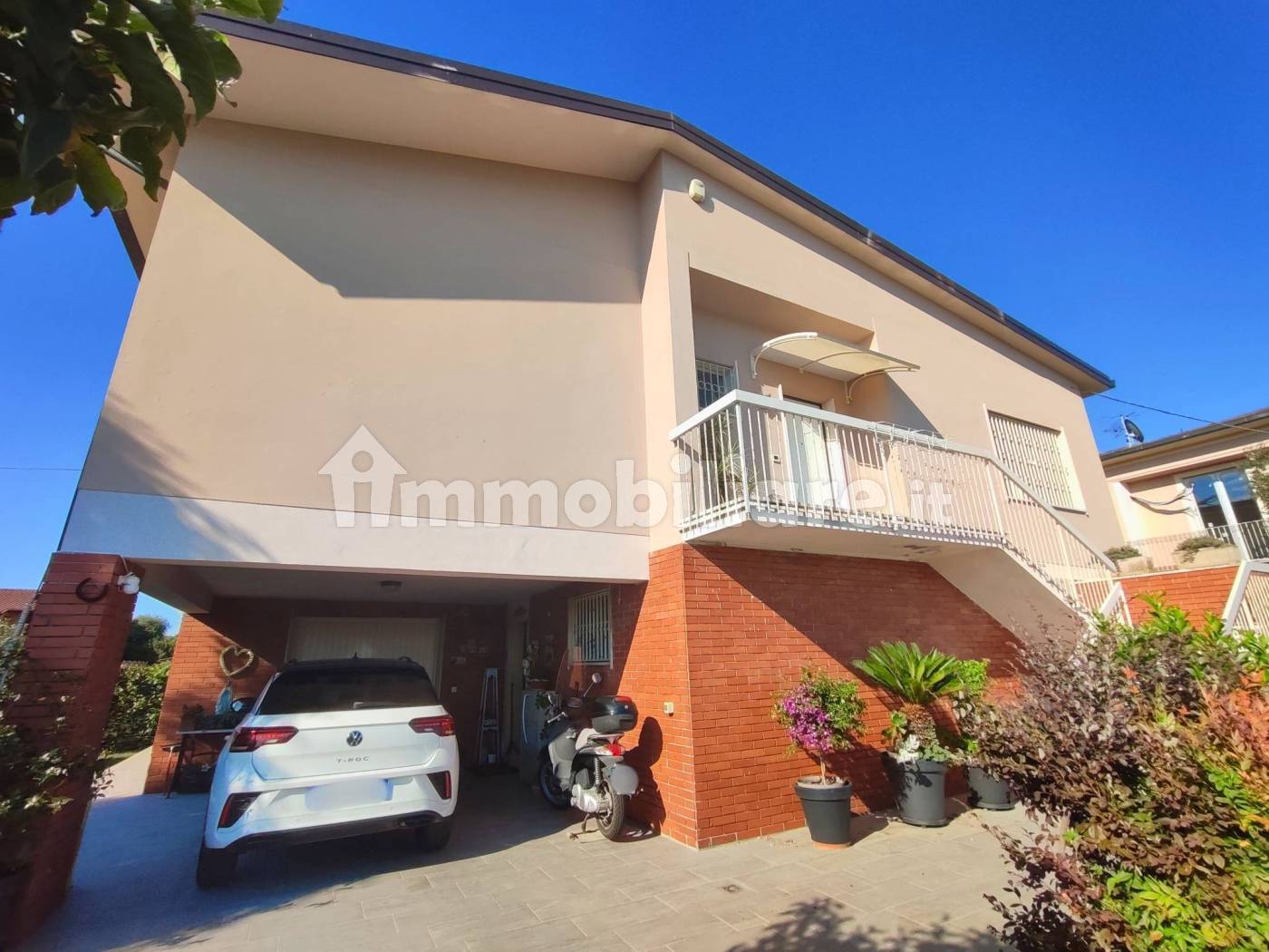 Villa in vendita a Calcinaia
