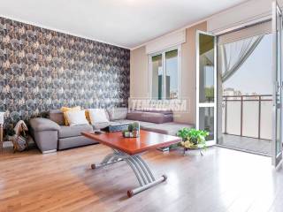 Quadrilocale via Filippo de Pisis 47, Quarto Oggiaro, Milano