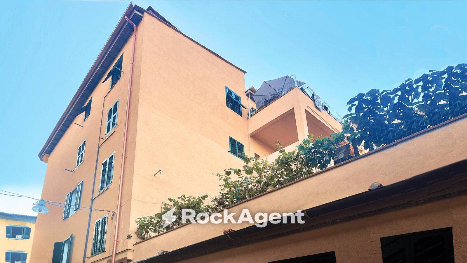 Appartamento in vendita a Livorno