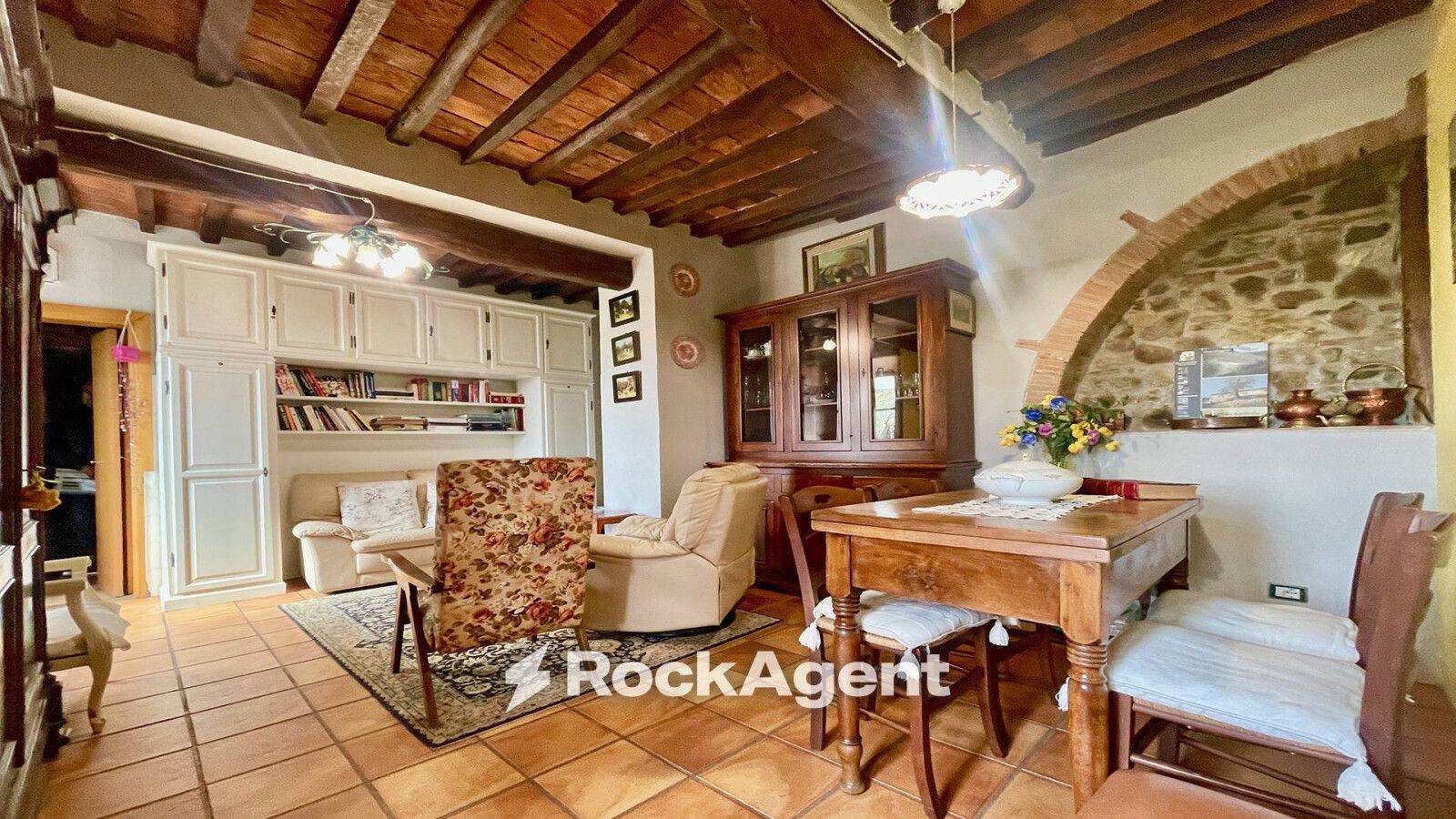 Rustico - Casale in vendita a San Giuliano Terme