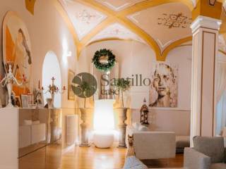 Salone