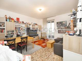 Trilocale viale Nazario Sauro 11, Isola, Milano