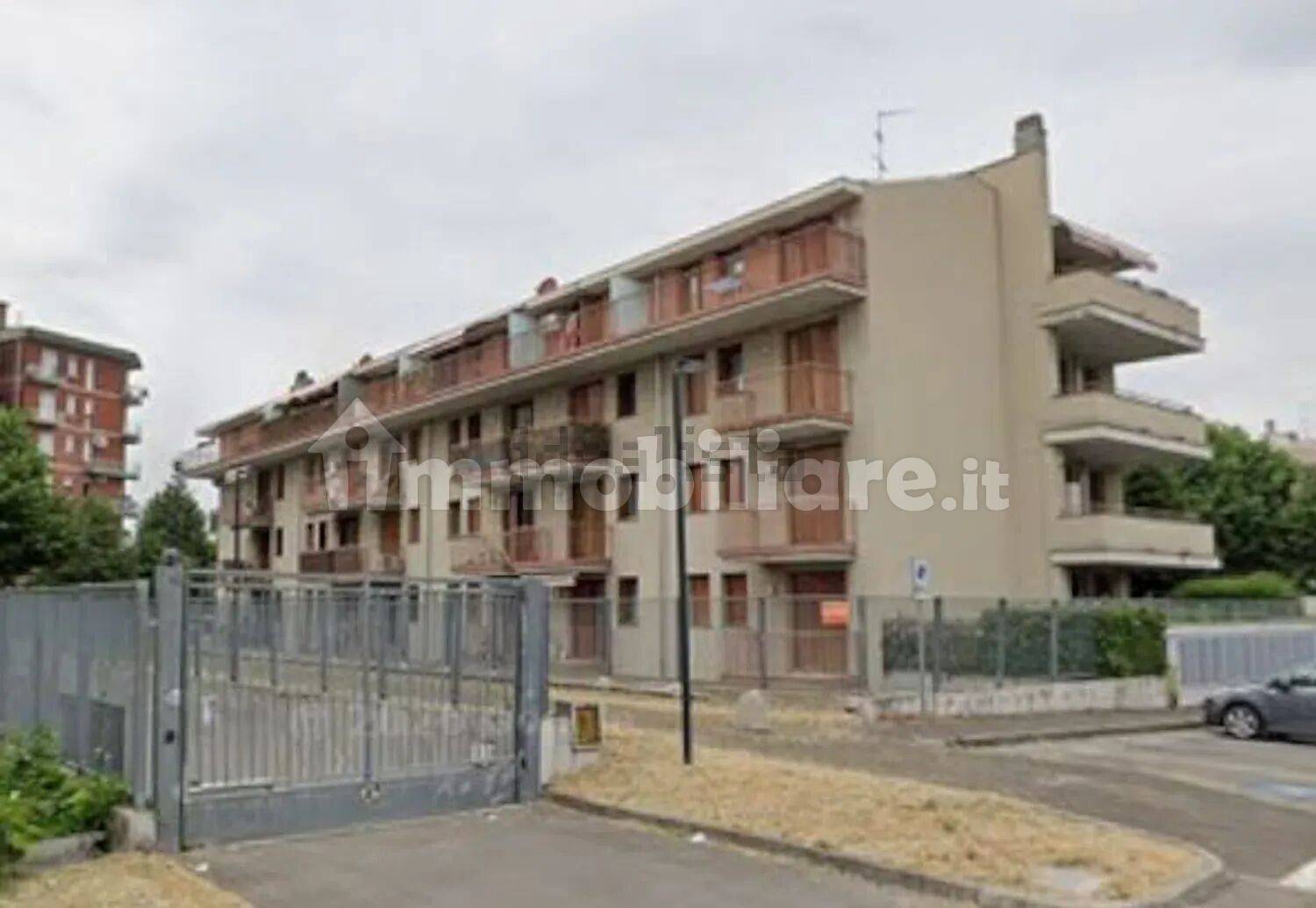 Appartamento in vendita a Limbiate