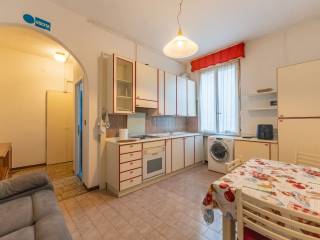 Bilocale via Asiago, 77, Gorla, Milano