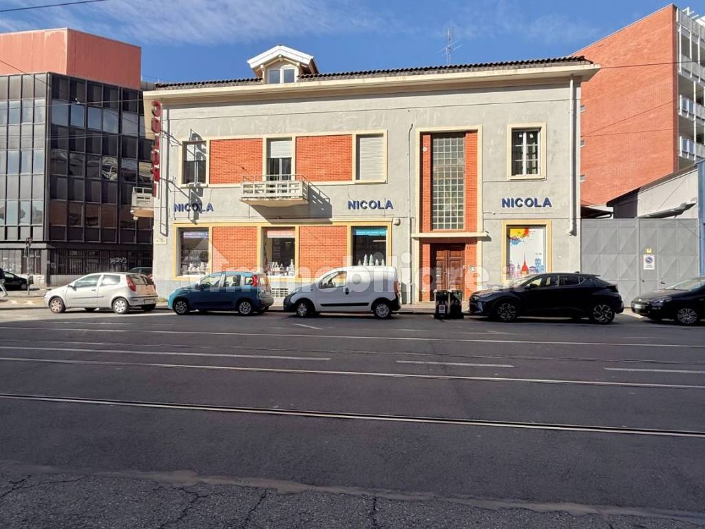 Stanza singola in Aurora