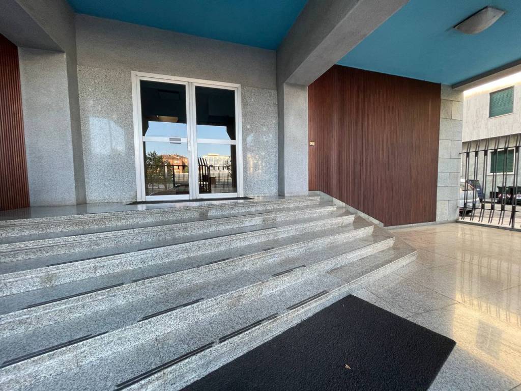 Appartamento in Cit Turin, foto 2 di 31