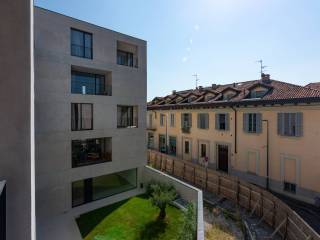 Trilocale via Elio Adriano 1, Ponte Nuovo, Milano