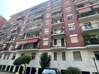 Trilocale via Palmaria 2, Affori, Milano