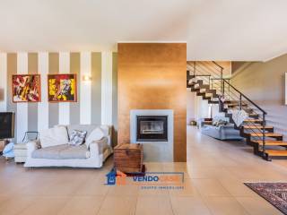 Salone