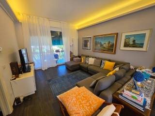 Salone