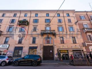 Bilocale via Vigevano 3, Navigli - Darsena, Milano