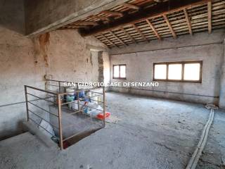 Stanza non arredata