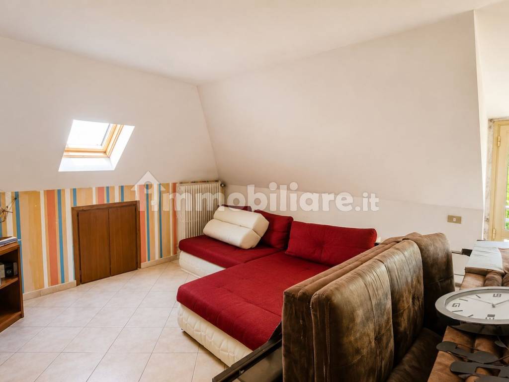 Salone