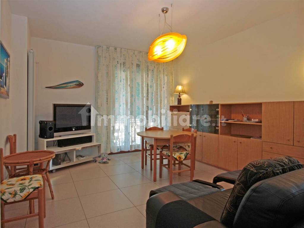 Salone