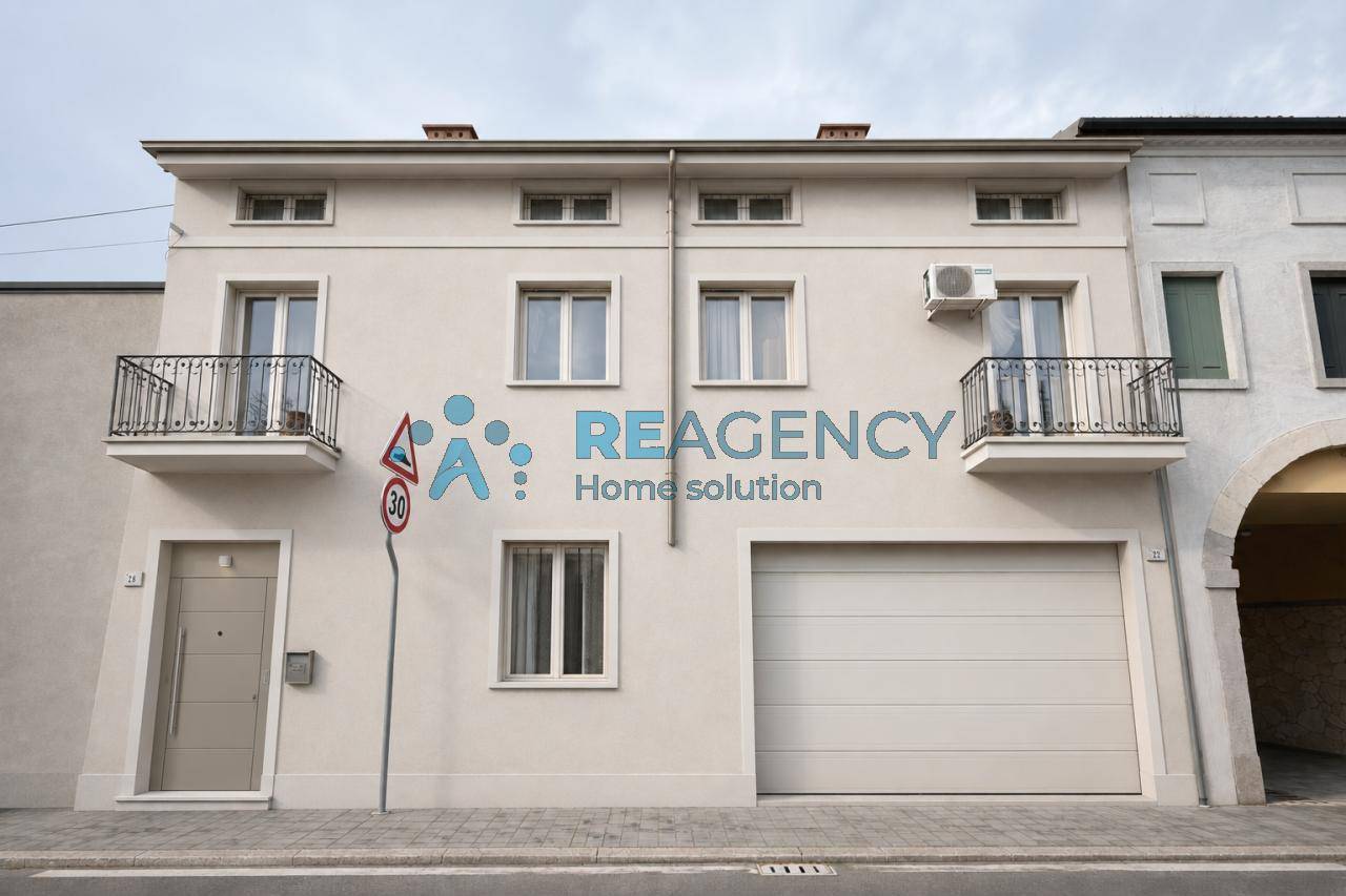 Casa indipendente in vendita a Montecchio Maggiore