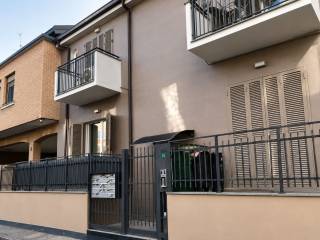 Trilocale via Privata Pietro Magistretti, 9, Ponte Nuovo, Milano