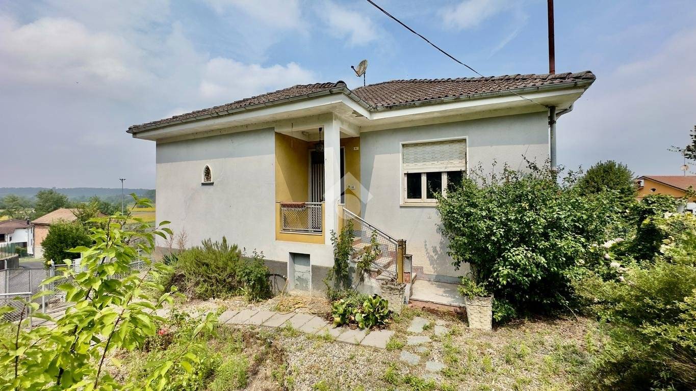 Casa indipendente in vendita a Capriata d'Orba
