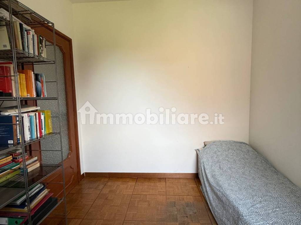 Stanza singola in Parella, foto 5 di 13