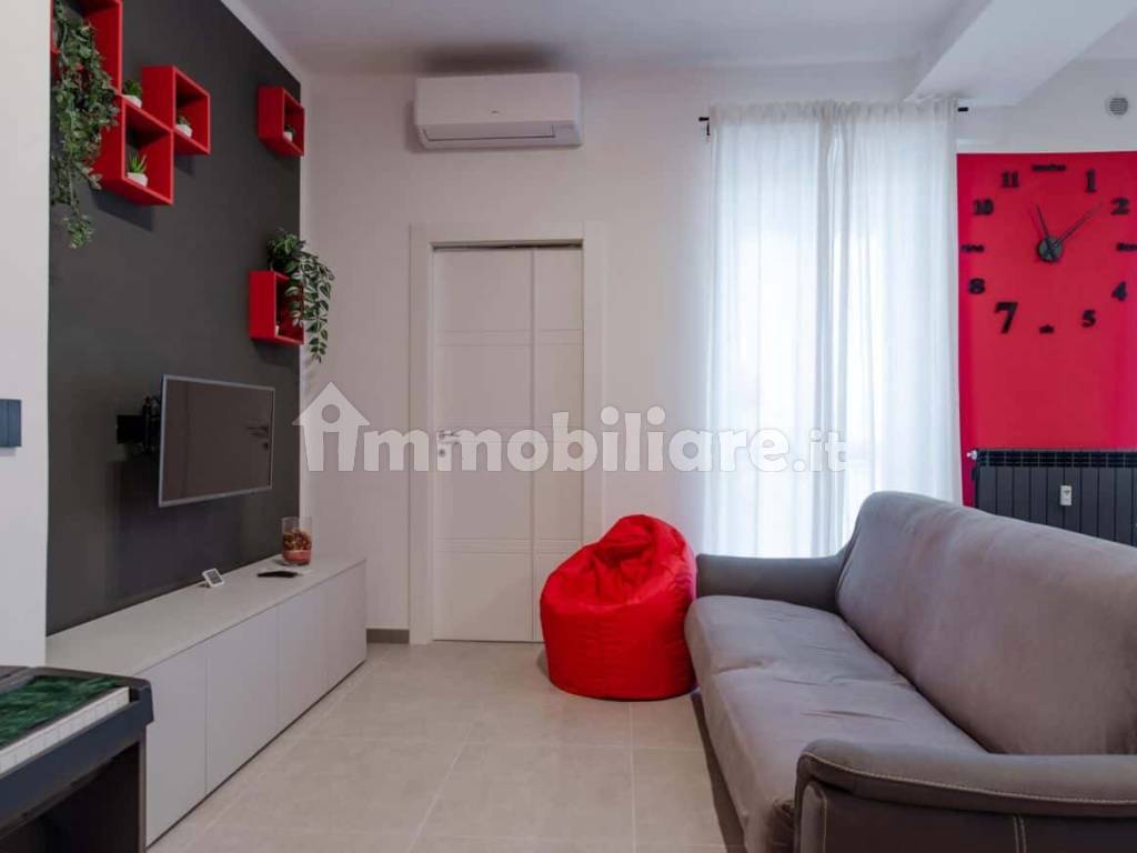 Appartamento in Barriera di Milano, foto 9 di 28