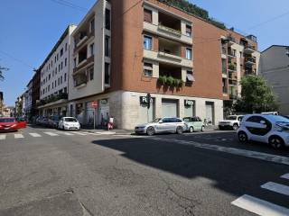 Trilocale via Archimede 6, Piave - Tricolore, Milano