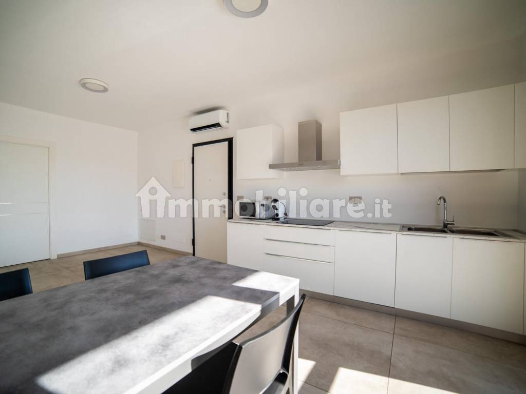3 stanze singole in Nizza Millefonti, foto 3 di 25