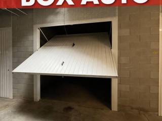 Box auto