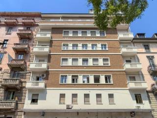 Bilocale ottimo stato, quarto piano, Indipendenza, Milano