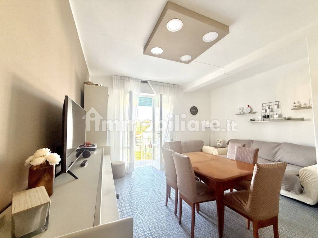 Salone