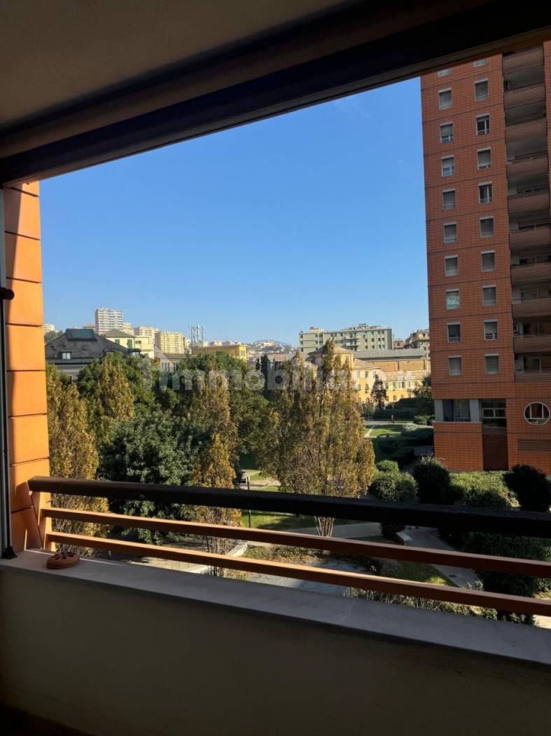 Appartamento in affitto a Genova