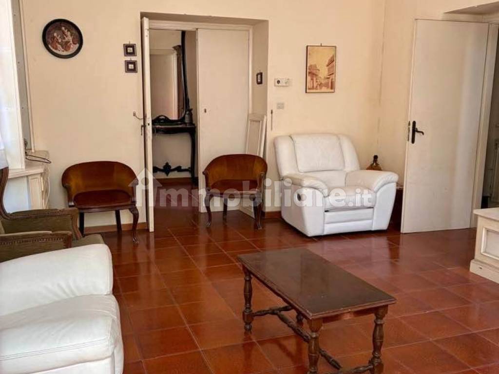 Salone