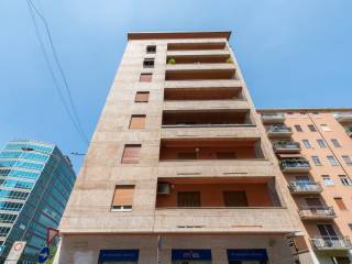 Appartamento via Achille Zezon 10, Centrale, Milano