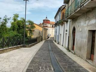 Zona