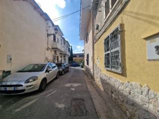 Zona