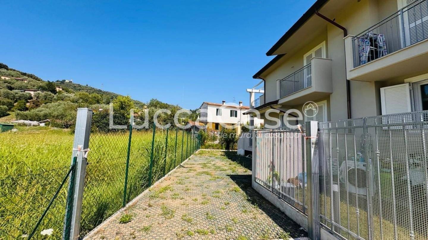 Villetta a schiera in vendita a Camaiore