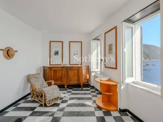 Salone