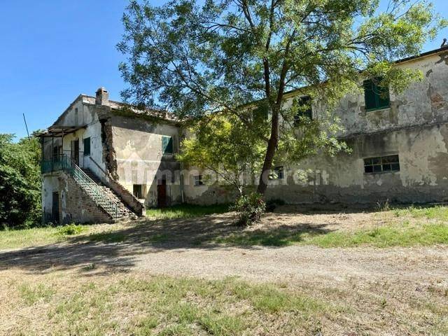 Rustico - Casale in vendita a Volterra