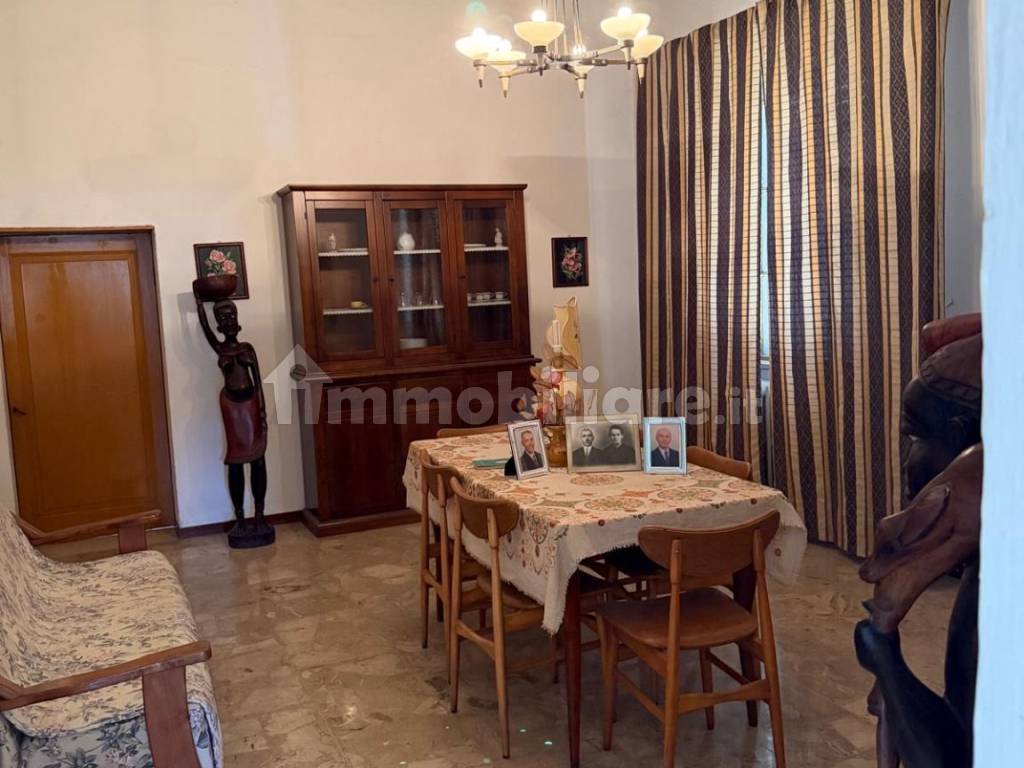 Salone