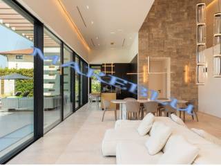 Salone
