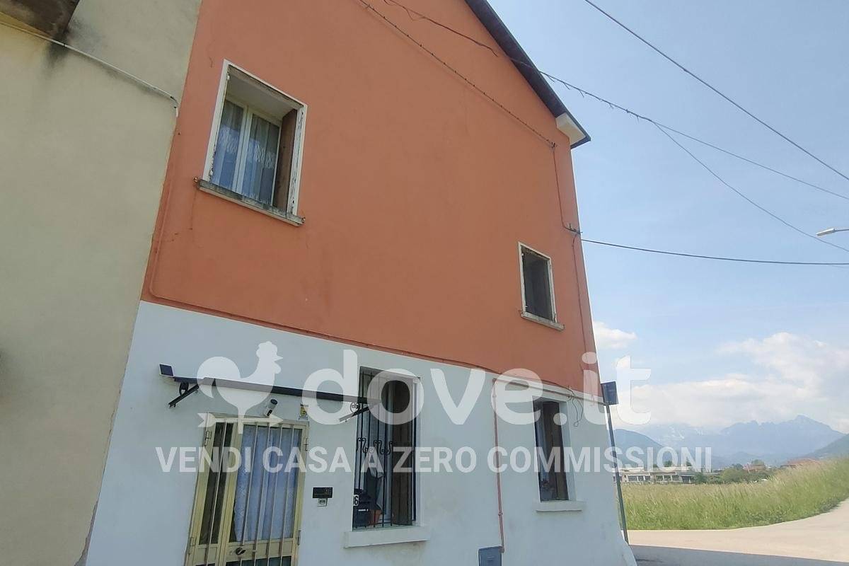 Casa indipendente in vendita a Schio