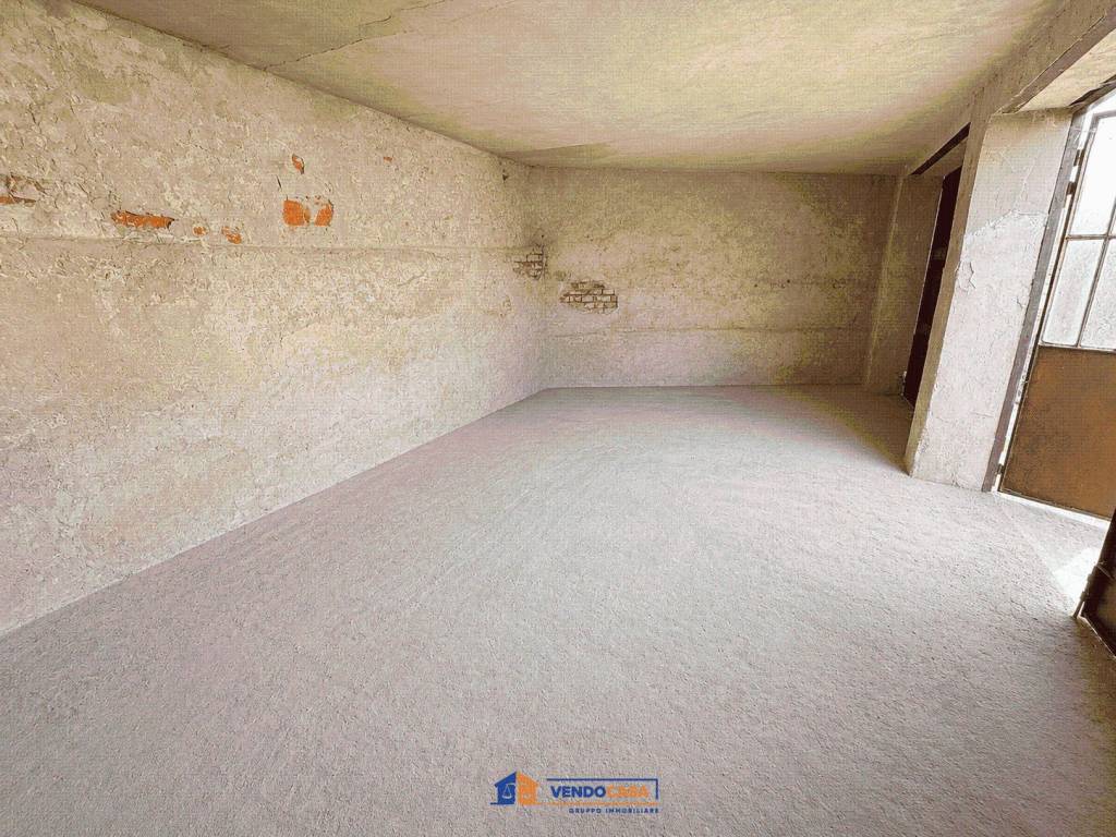 Stanza non arredata