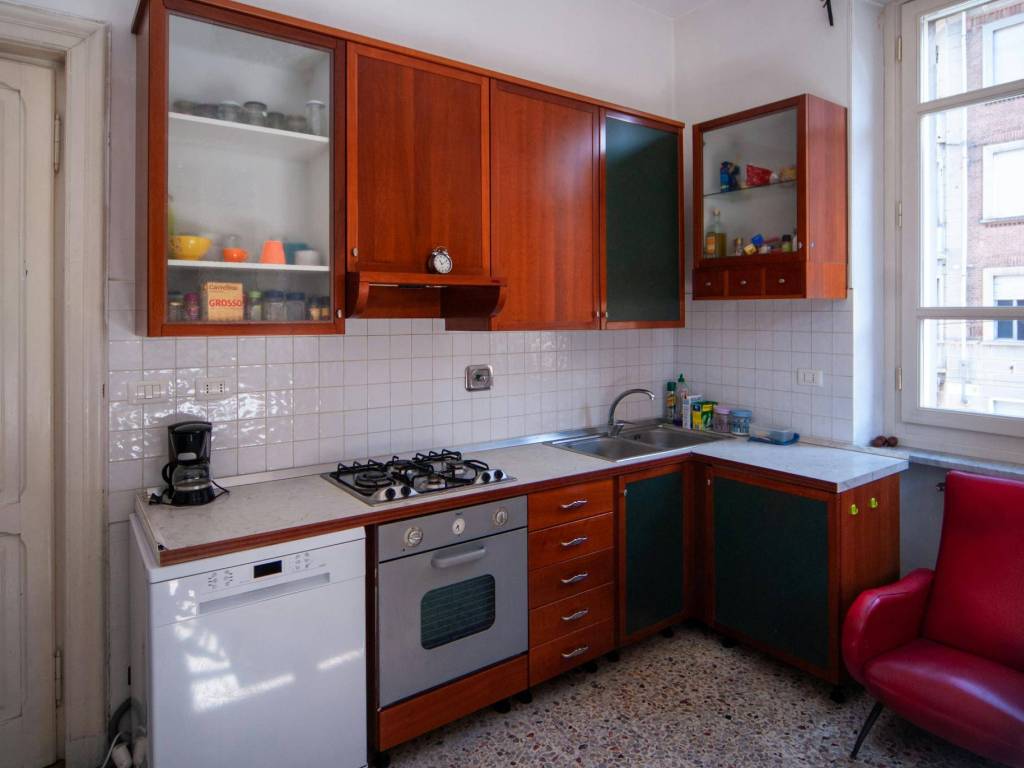 Stanza singola in Crocetta, foto 9 di 10