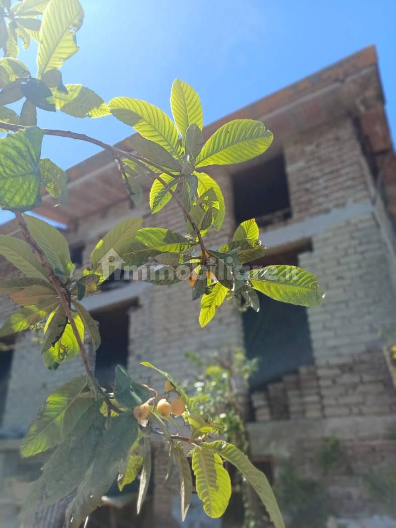 Villa in vendita a Lariano