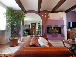 Salone