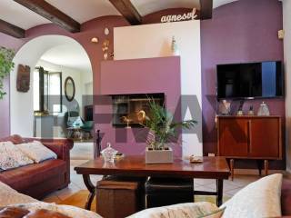 Salone