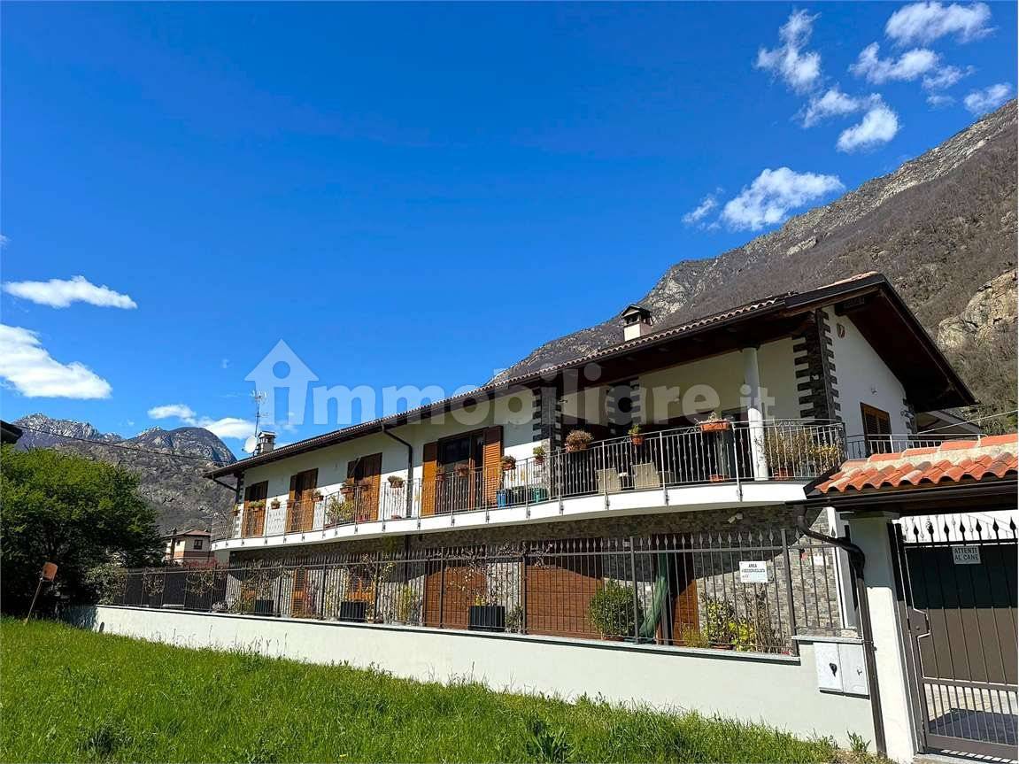 Villa in vendita a Donnas