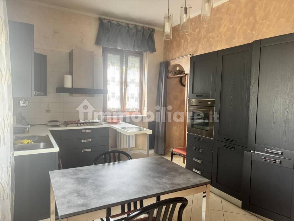 2 stanze doppie in Barriera di Milano, foto 2 di 9