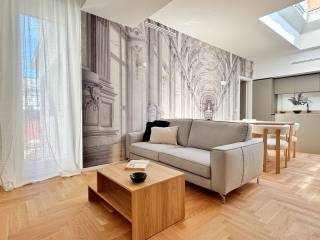Trilocale nuovo, primo piano, Isola, Milano